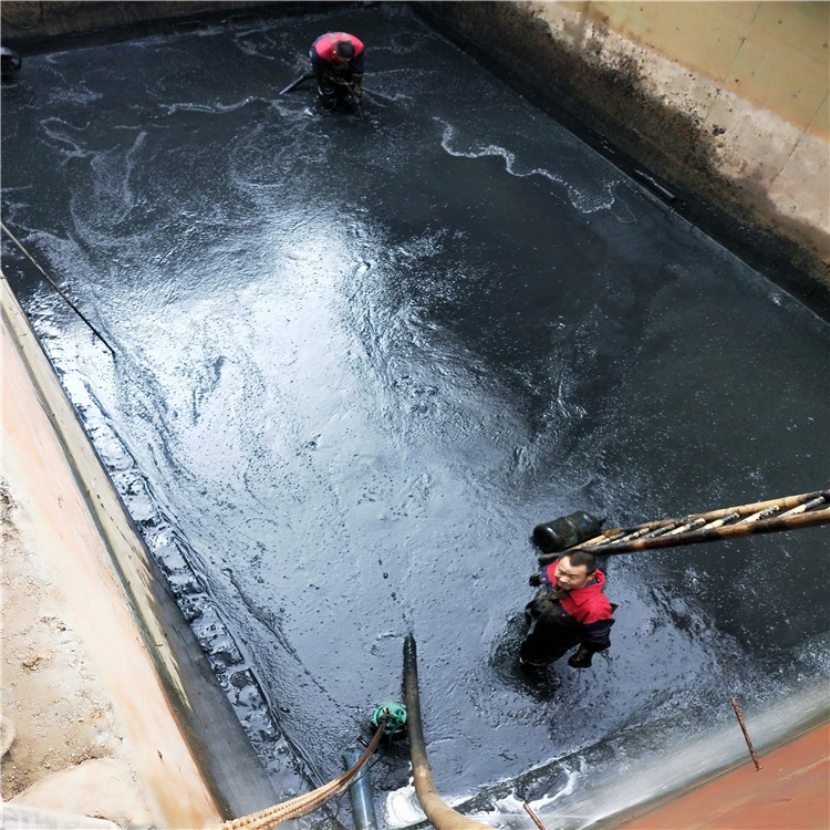 陇南废水池清理